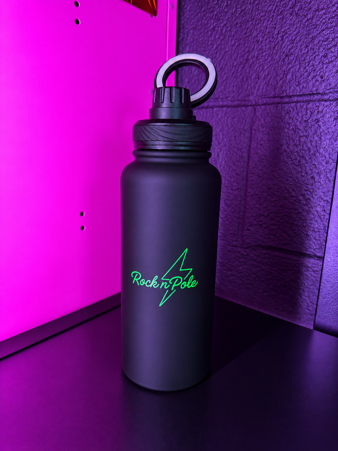 32oz Magnetic Water Bottle